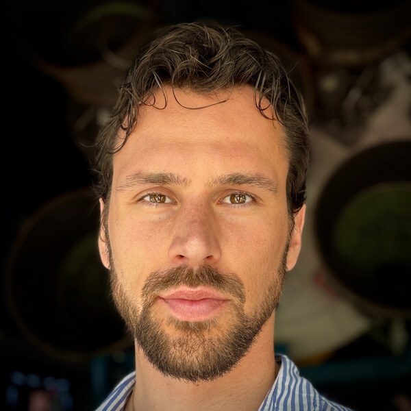 Jan-Lucas Hanke · A330-Pilot & Coach